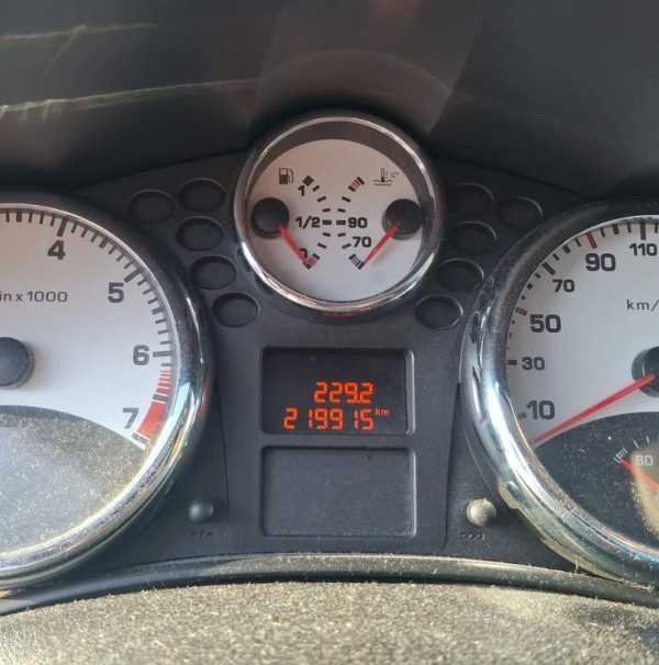 voiture avec kilométrage élevé voiture avec kilométrage élevé